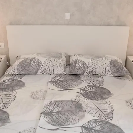 Apartmani Marica Beg Palit Exterior photo