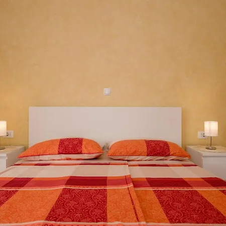 Apartmani Marica Beg Palit Exterior photo