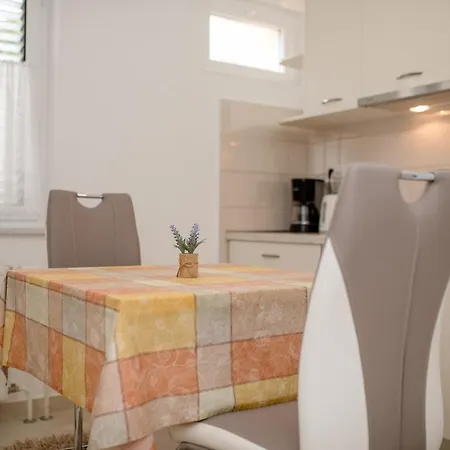Apartmani Marica Beg Palit Exterior photo