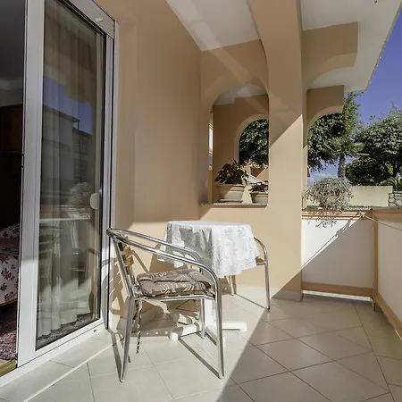 Apartmani Marica Beg Palit Exterior photo
