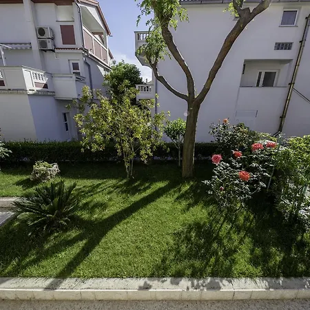 Apartmani Marica Beg Palit Exterior photo