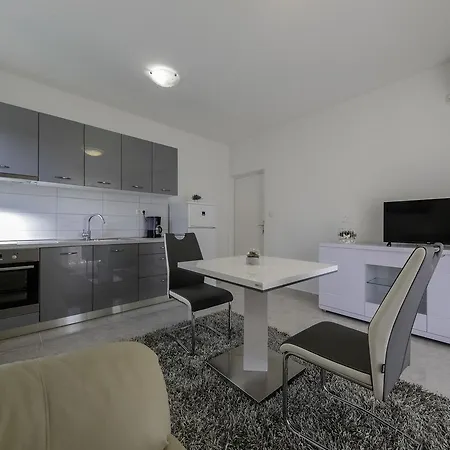 Apartmani Marica Beg Palit Exterior photo