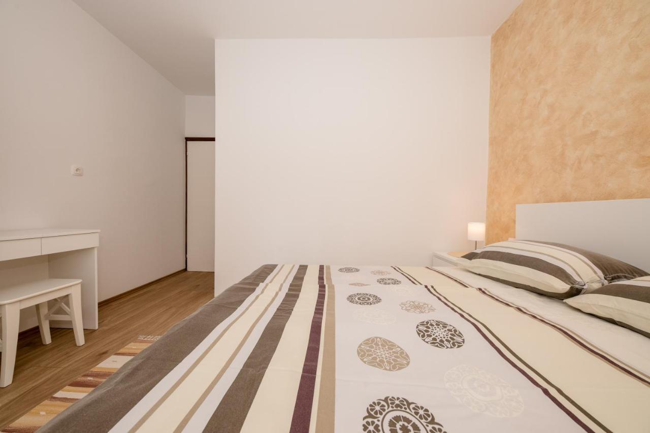 Apartmani Marica Beg * Palit